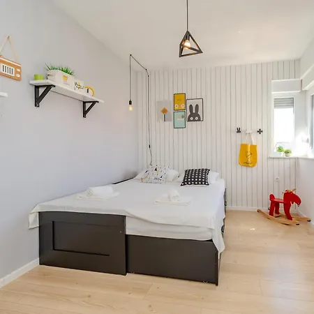 Apartament Sime