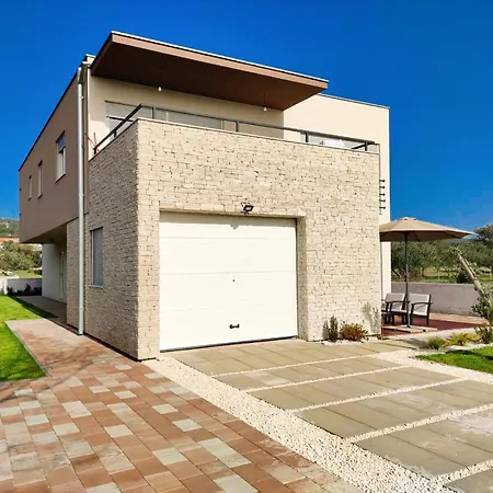 Apartment Sime